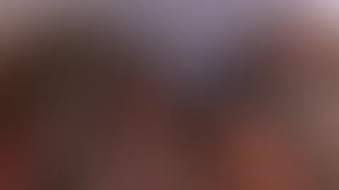 Eben noch in der Schweiz mit dem Duschkopf gespielt, jetzt schon in Berlin Party hart 😜🥳 (Video 3:34min)