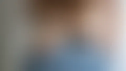 GefĂ€llt dir der Anblick?đ Soll ich die Hose fĂŒr dich ausziehen?