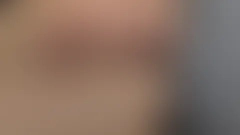 Für meine Abonnenten gibt es einen heißen Einblick.😈 Na hörst du wie girieg meine Votze schmatz?🤤