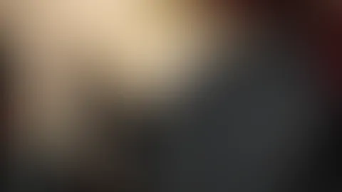 Zieh mir meine Hose aus und nehm mich von hinten
