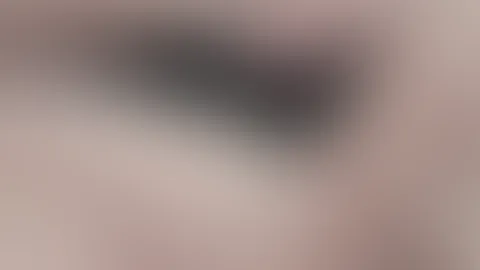 Liebst du es wenn ich an meiner Perle für dich Spiele, ja dann schau mir bis zu meinem Orgasmus zu🔥♨️. Ich verwöhne meine Perle in meinem Badezimmer für dich und auch schön mein Loch Oh ja das ist se