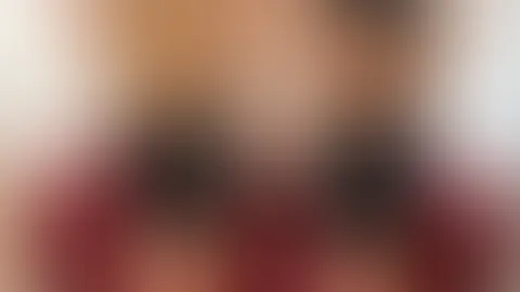 Hier weht ab jetzt ein neuer Wind. 😉  Wir sind Viktoria & Naomi und werden euch künftig regelmäßig an unserem Alltag teilhaben lassen. Mal süß, mal verrückt, mal ganz spontan – aber immer authentisch