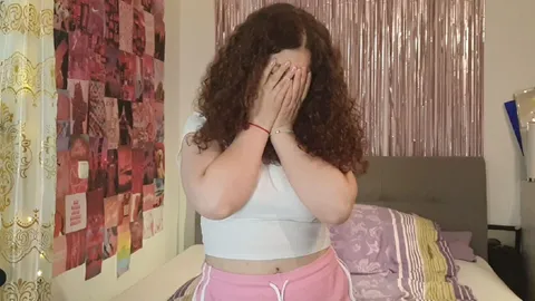 OMG! Mein erstes Mal ganz nackt! Ich war soooo nervös!