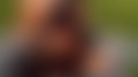 Zieh dich aus und komm zu mir …🤫🤗