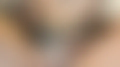 Wenn ich an meinen 4er am Sonntag und an den 3er am Montag denke werd ich schon wieder ganz nass😋💦💦 Erst mal die P***y verwöhnen!! (Video 1:46min)