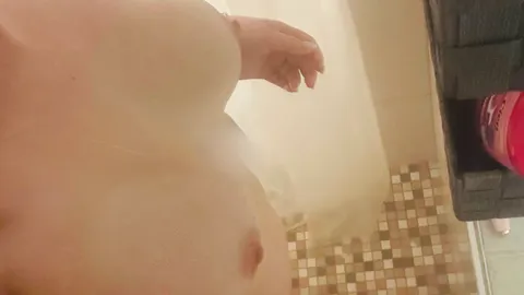 Komm mit unter die Dusche 💦💦