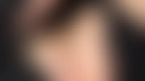 Massierst du mir meine Titten đ„”