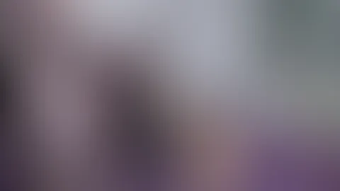 Teenybitch hart durchgef**kt