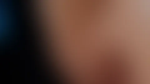 Beide Löcher schön gefingert .. mhhh 😍
