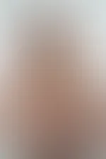 Ich liebe schöne Dessous! Damit kann man so schön mit der Geilheit spielen und die Männer richtig heiß machen! 😈