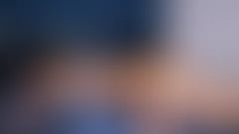 Blonde Milf f**kt Jungspund ab bis die Säfte spritzen