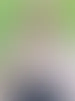 Hast du das schöne Wetter heute genossen? :) Ich liebe es mich draußen nackig zu machen hihi..