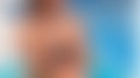 😈