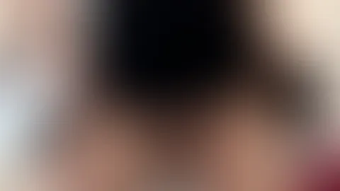 Lust mit mir zu schreiben und auf andere Gedanken zu kommen ? 😈 was denkst du dir bei diesem Bild gerade sag es mir