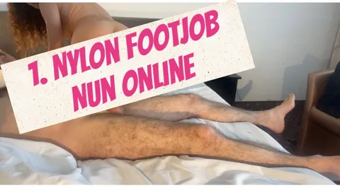 Mein 1. Nylon - Footjob mit Selbstf**k