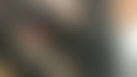 mein absolutes Lieblingskleid - das hat alle Jojo-Zeiten ausgehalten ... mittlerweile zieh ich meist kein Höschen mehr drunter an - auf den Bildern war ich 24 Jahre alt - passt noch wie früher...