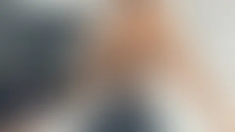 Lass mich deine Putzfrau mit gewissen Vorzügen sein! Let me be your cleaning lady with benefits!