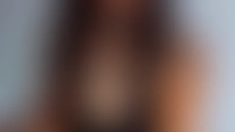 schreib mir eine Mail, und du bekommst einen Code und sparst richtig bei meinen geilen Inhalten ;) oder verfolge vergünstigt meinen Feed^^ bis gleich