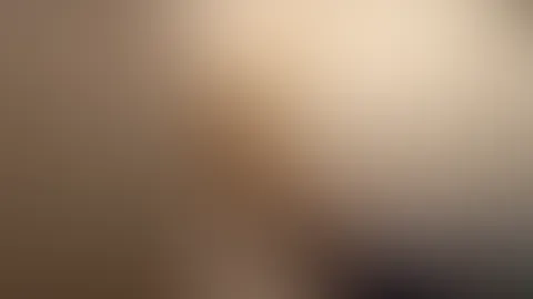 F**k die Teenyschlampe und bring sie zum Squirten