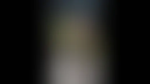Im sexy Kleid und Nylon, Heels Outdoor geblasen und gef**kt !!
