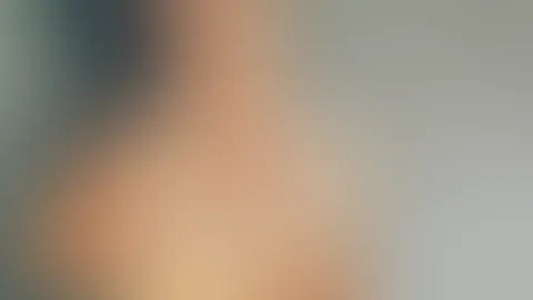 Seltsam wie ich den Reiz liebe und er mich fordert und fordert.. 🔥