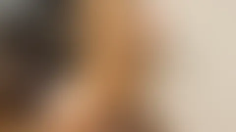 😈