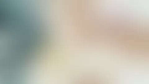 Bisschen lost :) aber damit erstmal einen wunderschönen guten Tag :) möchte ab sofort in meinem Feed mehr mit euch reden und Fragen beantworten! Ihr könnt mich gerne anschreiben und mir eine Frage ste