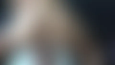 Große Dildo reiten
