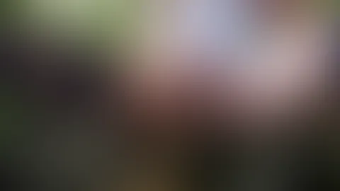 Wieder ein Herzbuben Date mit Happy End! Für mich... der Arme darf ja immer nur zusehen. Ich hingegen sehe immer wie geil ihn das macht :D Diese Beule in der Hose...hmmm... der mega Anturner wenn ihr