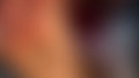 Frohe Weihnachten, ihr Lieben! 🎄Schaut euch dieses kurze Video an😍, in dem meine sexy Füße masturbieren. Das vollständige Video findet ihr in meinem Profil 🫦🥵 Viel Spaß damit!