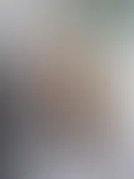 Auf Knien und die Zunge bereit... Rate mal, wofür!😈💦
