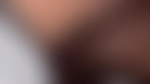 guck dir an, wie er mit seinen S*****z an meiner P***y rumspielt 🤯😈
