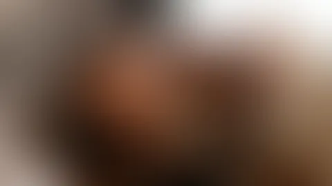Ich hab mich als neue Praktikantin bei Firefarmfranzi beworben und ich wollte den Job unbedingt haben, obwohl ich wußte das meine neue Chefin bei der Einstellung neuer Mitarbeiterinnen genau hinschaut