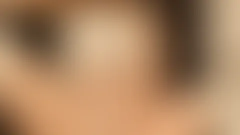 Würdest du brav zwischen meinen Füßen bleiben? 😏😈