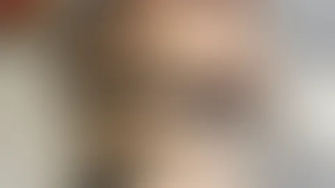 Ich habe mich absichtlich genau so hingelegt... 😘 Jetzt kann ich an nichts anderes mehr denken, wohin deine Augen gerade gerichtet sind... 😏 Wenn du wissen willst, was dann passiert ist, schau in me