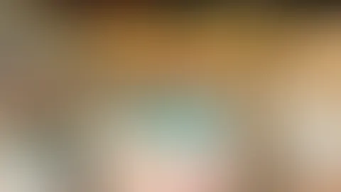 Seit Samstag morgen 10 Uhr bin ich in Hamburg⚓️ Und selbstverständlich war davor wieder der Scheiden Frisör bei mir😂 Viele wollten es ja mal sehen...ich hoffe es gefällt euch!! Zum Schluss gab es au