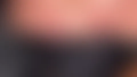 Meine Hände sind schon an der richtigen Stelle. Genau dort wo ich jetzt deine Zunge spüren möchte 😉