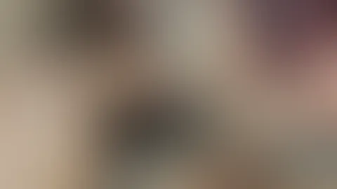 Er hat mich an der Kette und ich muss fleißig b****n🤤😏👅