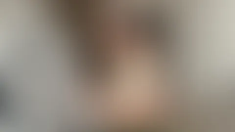 Vielleicht hätte Papa nichts dagegen, das brave Mädchen näher kennenzulernen?)