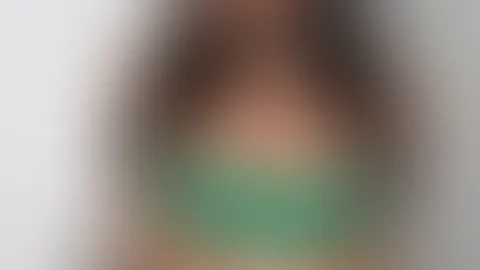 Endlich Wochenende , ich hab Lust mal wieder geiles für euch zu drehen 🥝🥝