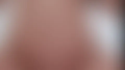 😈