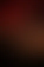 Heute ist Latex-Tag. Keine Ausreden, keine Ablenkung. Du wirst zusehen, du wirst genießen – und du wirst gehorchen. Ich bestimme den Rhythmus, du hältst den Blick. Der Glanz führt… du folgst.