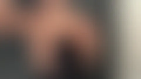 Socken riechen während Masturbation