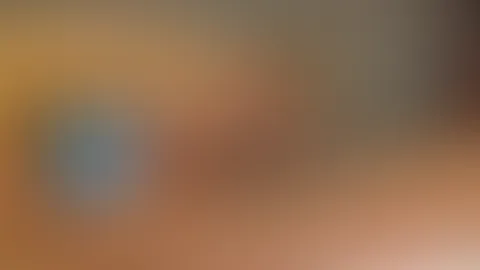 40 Min. Mein erstes S*x-Privatvideo und schüchtern. F**ken, B****n, Lecken, Fingern, Doggy, etc...
