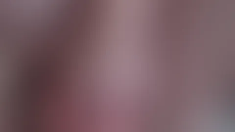 Ein kleiner Vorgeschmack...heute Abend wird es so nass wie noch nie! Zum Schluss f**ke ich mich DOGGY in meiner eigenen Pfütze 😱 18Uhr📢