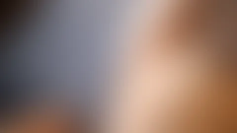 😈