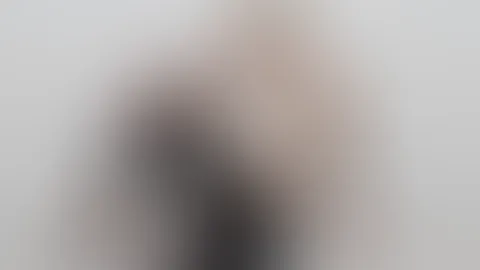 Guten Morgen… … Susi wünscht einen guten Start in die neue Woche…winterwetter lässt grüßen, passt gut auf euch auf 😘🫴🏼