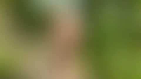 Kleidchen hoch und los gehts…natürlich trage ich nichts darunter😉