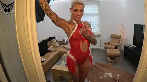 Susi in der Weihnachtsp**serei