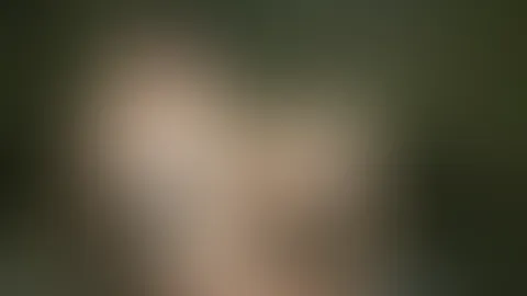 Kühles Nass umgibt mich und lässt mich die Hitze ertragen... wie sieht es mir deinem Gemüt aus? Er.Regungen bei meinem Anblick?!